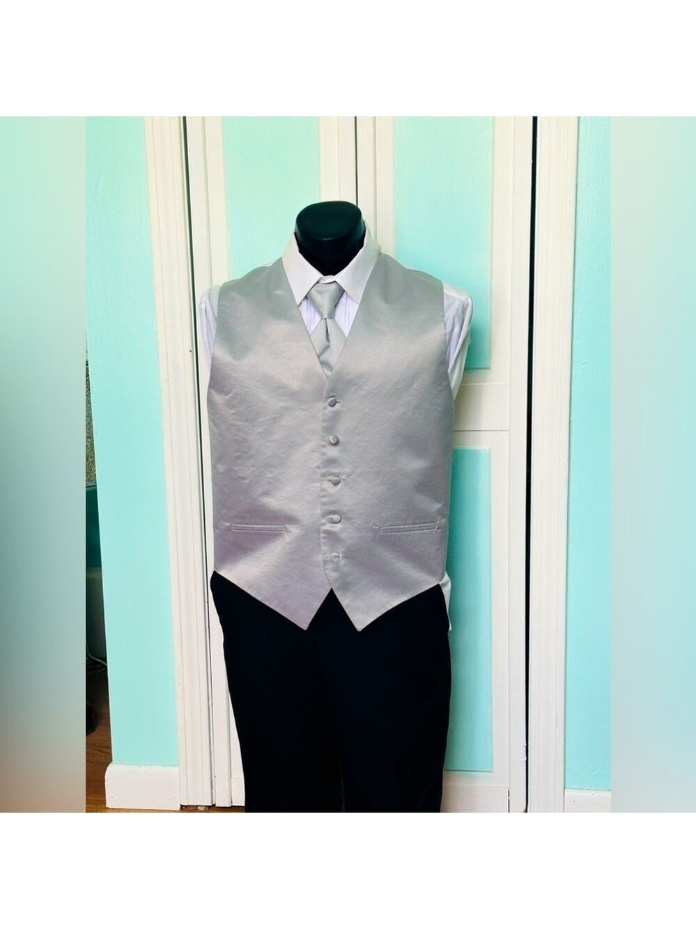 Platinum Silver Gray Satin Closed Back Vest and tie Wedding Prom Men’s S Small